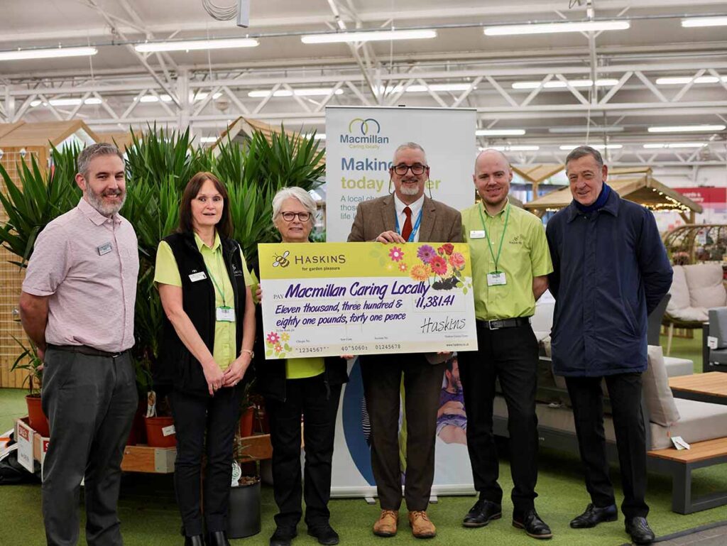 haskins-ferndown-macmillan-christchurch-cheque-handover
