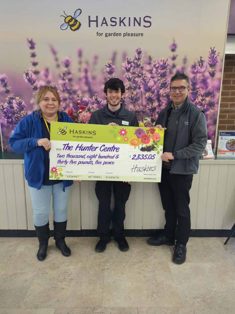 haskins-forest-lodge-the-hunter-centre-cheque-handover